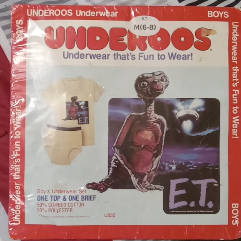 1980 Vintage Underroos M(6-8) E.T (boy's underwear set) ONE TOP & ONE BOTTOM.